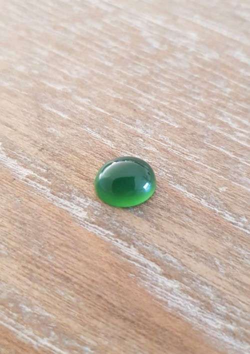 Green Onyx 2.98 Cts Oval cabochon Brilliant gemstone