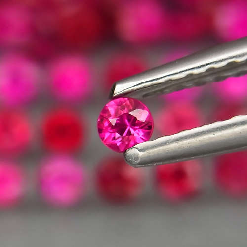 ** HOT **  Top Red Pink  Ruby  Round Diamond Cut 2mm Gem  Normal Heated