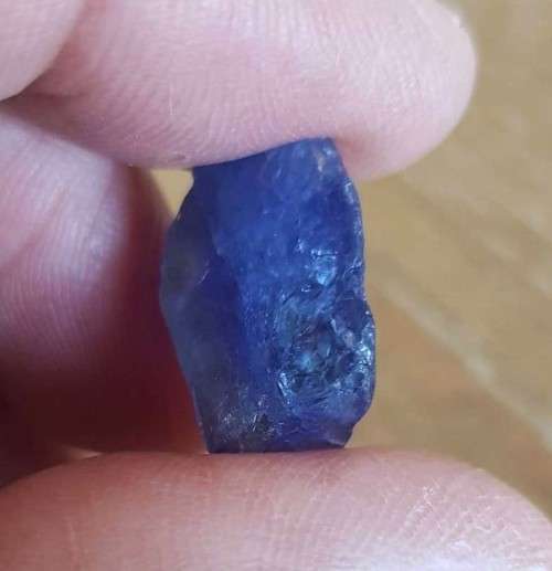 Rough 21.90ct  Tanzanite Purplish Blue 100% Natural