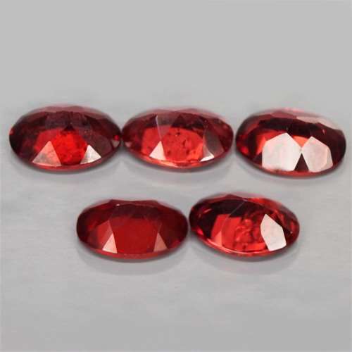 1.15Ct. Unheated Rhodolite Garnet Natural Oval Raspberry Red