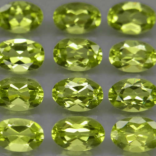 GREEN PERIDOT 6X4 MM OVAL CUT  LOOSE  GEMSTONE