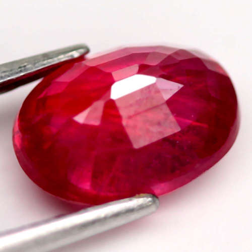 2.56 Ct. Ruby Natural OVAL Facet Top Blood Red Alluring Madagascar