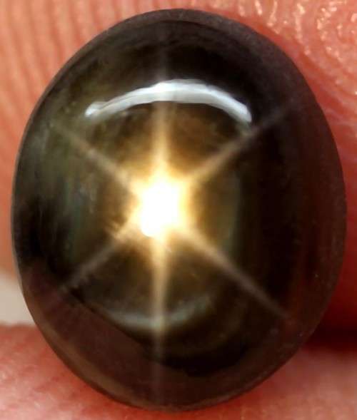 4.91Ct. Ruby Natural 6 Rays Star Oval Cabochon Amazing Madagascar