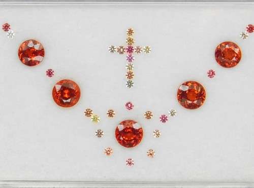 Round Diamond Cut & Round 1.5 to 5.1 mm.Spessartite Garnet & Sapphire 34Pcs/4.07Ct