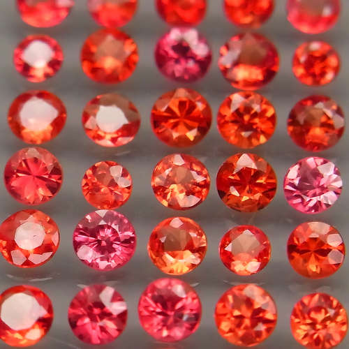 Imperial Red Sapphire 1Pcs/0.10Ct. Round Diamond Cut 2.5 mm