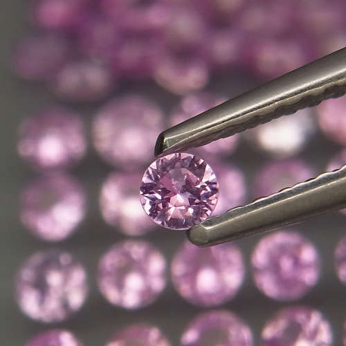 Pink  Sapphire 1Pcs/0.075Ct 2.4mmRound Diamond Cut Beautiful Colour!