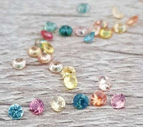 Sapphire 0.18Cts Round Diamond Cut 3.3 mm.Fancy Color Beautiful & Full Fire