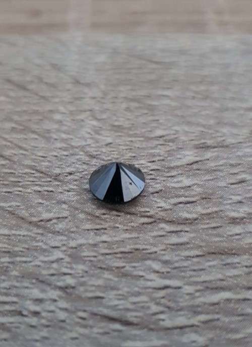 BLACK DIAMONDS 1.80 Cts JET BLACK ROUND NATURAL
