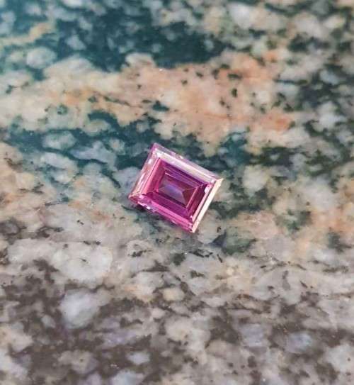2.00Cts MOISSANITE VIVID PURPLISH PINK PRINCESS CUT VVS1