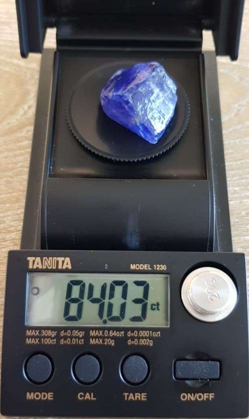 Tanzanite Rough 84.03ct  Purplish Blue 100% Natural