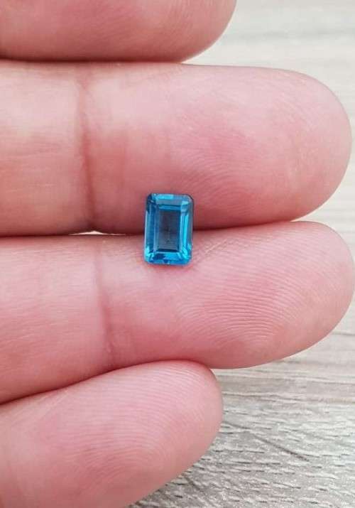 London Blue Topaz Brazil 1.30Cts Emerald Cut 7x5 mm. Ravishing Color!