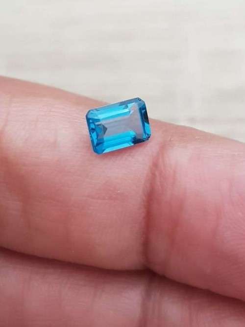 London Blue Topaz Brazil 1.30Cts Emerald Cut 7x5 mm. Ravishing Color!