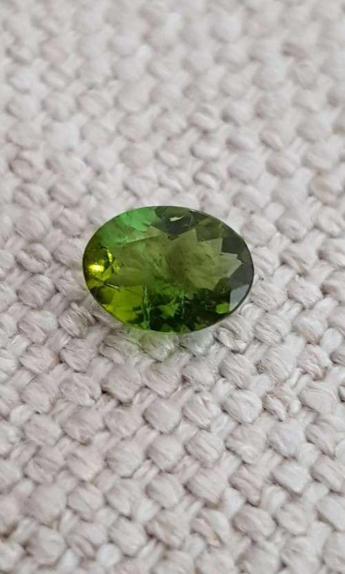 Green Tourmaline 0.99 Ct. Oval . Natural Unheated Gemstone