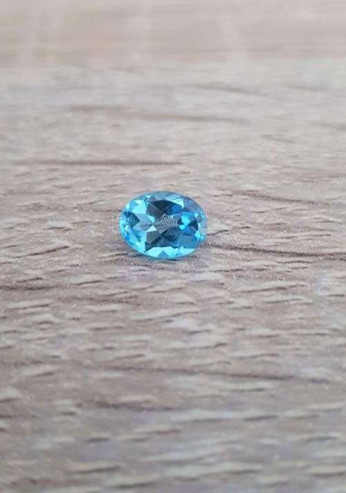 Topaz Swiss Blue 0.97 Ct. Oval Shape 7 x 5 Mm.  Natural Gemstones
