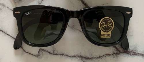 Ray-Ban Original 4105 Folding Wayfarer Black with G15 Green Lens