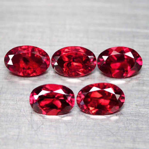 1.06Ct. Rhodolite Oval Hot Pink Purple Good Color Garnet