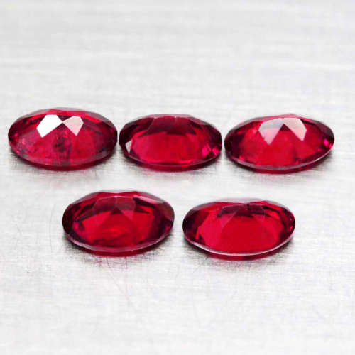 1.06Ct. Rhodolite Oval Hot Pink Purple Good Color Garnet