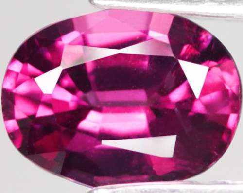 1.12Ct. Rhodolite Oval Hot Pink Purple  Garnet Unheated Africa Natural