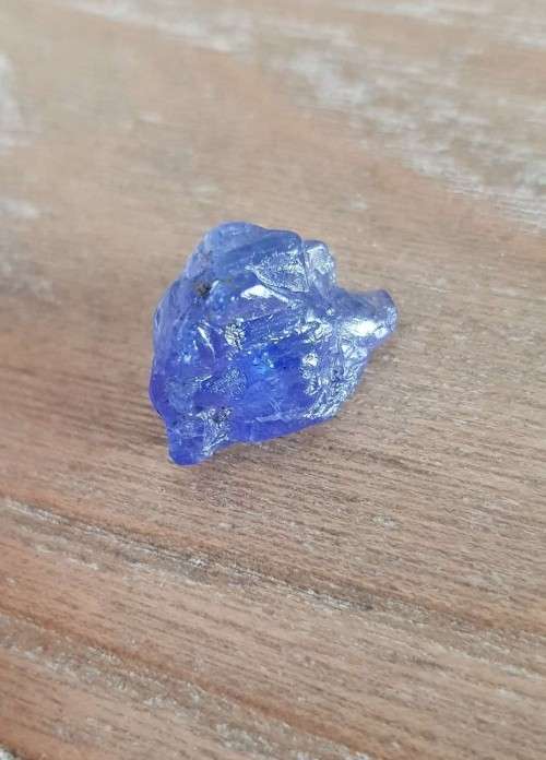 TANZANITE 21.05Cts. NATURAL VIOLET BLUE SPECIMEN ROUGH