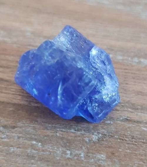TANZANITE 23.57Cts. NATURAL VIOLET BLUE SPECIMEN ROUGH
