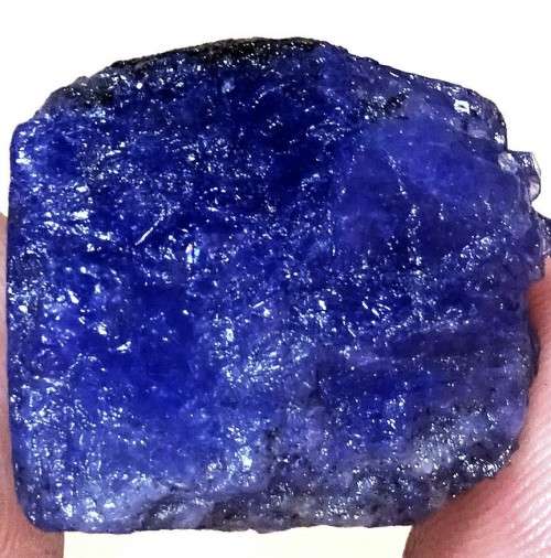 TANZANITE 120.70Cts. NATURAL VIOLET BLUE SPECIMEN ROUGH