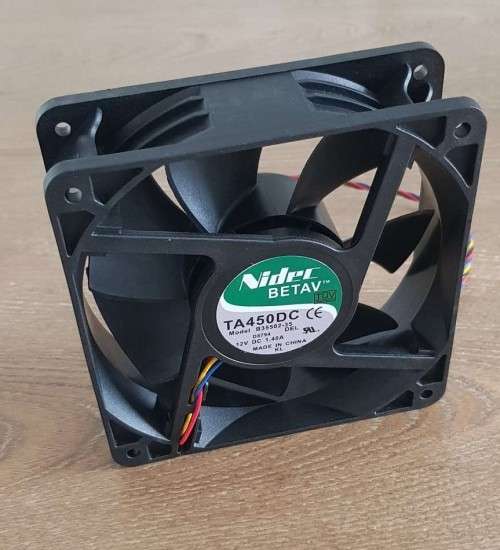 Antminer Miner Cooling Fan Nidec TA450DC B35502-35 12038 12cm 12V 1.4A  12cmx12cm