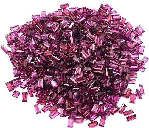 Rhodolite Garnet 1Pcs/0.20Ct Baguette 2x4 mm. Cherry Pink Ravishing Color