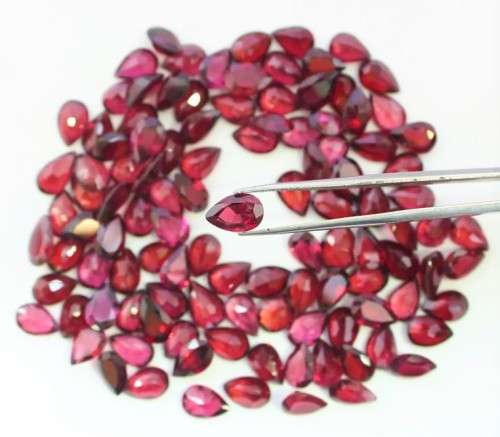 Rhodolite Garnet Pear Cut Loose Gemstone 1 Pcs 3*4 MM 0.18 CT