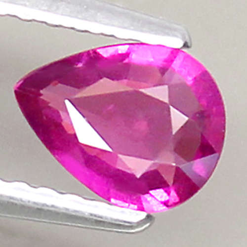 0.65ct.PURPLISH PINK RHODOLITE GARNET  UNHEATED NATURAL