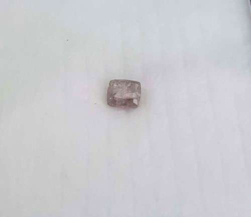 0.43Cts DIAMOND LIGHT PINK CUSHION CUT  **CERTIFIED** SPARKLING  COLOR NATURAL