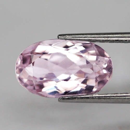 3.04Ct.  Pink Kunzite OvalAfrica Precious Gem Natural  Ravishing Color! Unheated