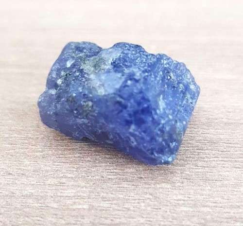 TANZANITE 38.67Cts.ROUGH NATURAL VIOLET BLUE SPECIMEN