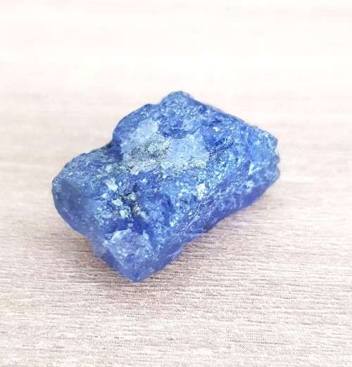 TANZANITE 38.67Cts.ROUGH NATURAL VIOLET BLUE SPECIMEN