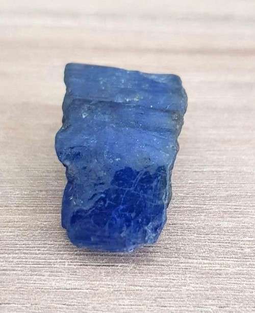 TANZANITE 45.83Cts.ROUGH NATURAL VIOLET BLUE SPECIMEN