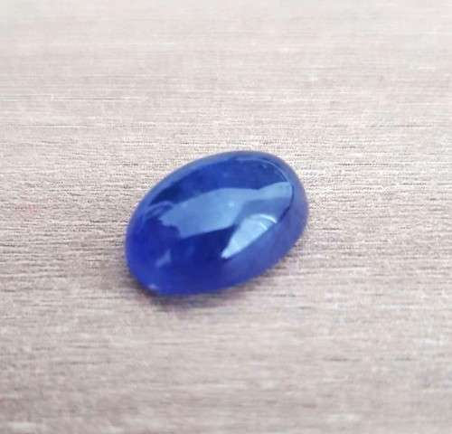 8.00Cts Purplish Blue Tanzanite Oval Cabochon . Ravishing Colour & Full Fire!