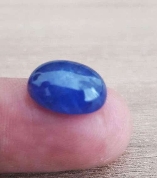 8.00Cts Purplish Blue Tanzanite Oval Cabochon . Ravishing Colour & Full Fire!