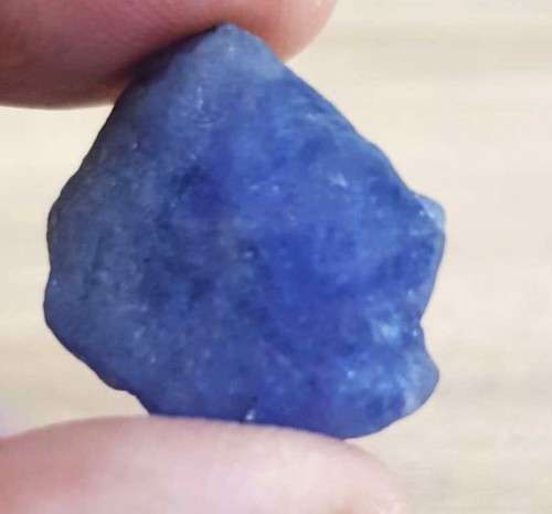 TANZANITE 35.80Cts. NATURAL VIOLET BLUE SPECIMEN ROUGH