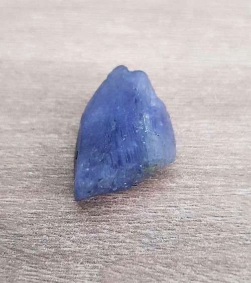 TANZANITE 16.10Cts. NATURAL VIOLET BLUE SPECIMEN ROUGH