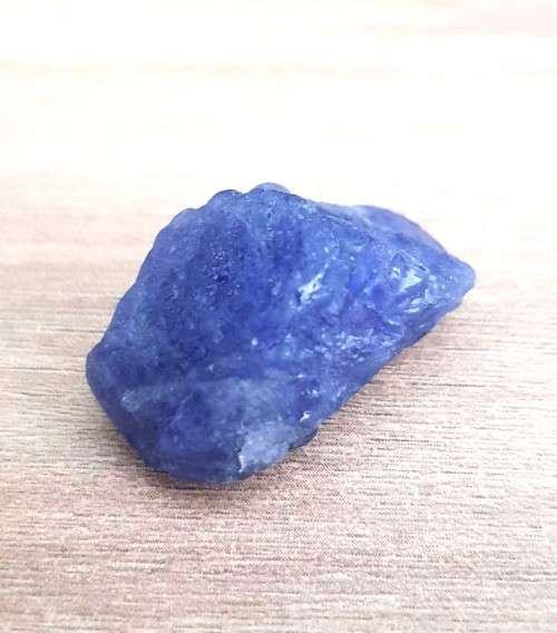 TANZANITE 37.88Cts. NATURAL VIOLET BLUE SPECIMEN ROUGH