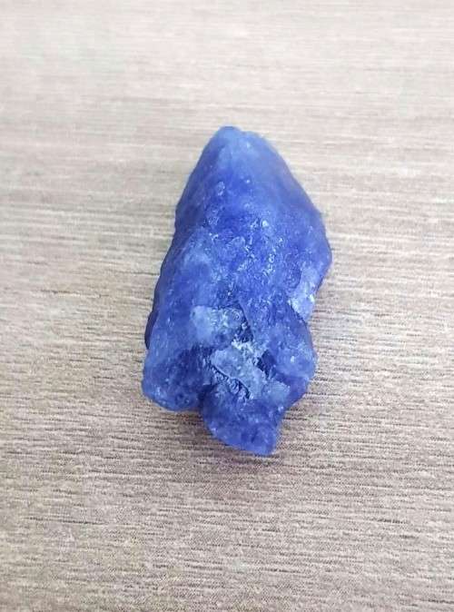 TANZANITE 25.71Cts. NATURAL VIOLET BLUE SPECIMEN ROUGH