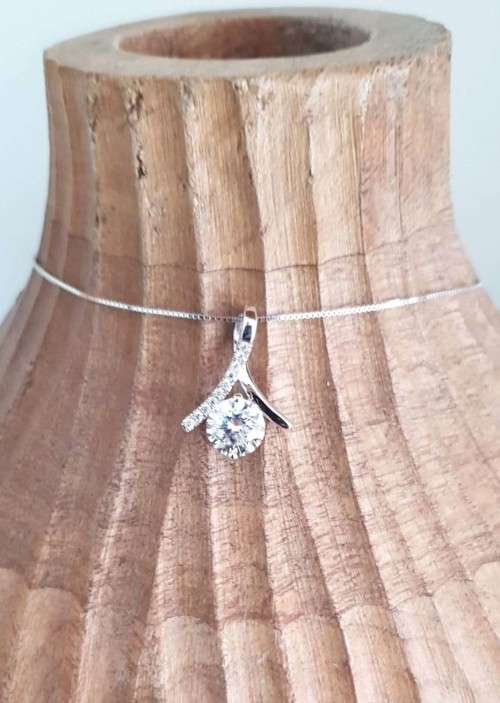 2.00 Carat Nacklace Round SONA Diamond **Certified**  VVSI/D Plated in Platinum