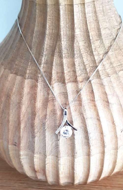 2.00 Carat Nacklace Round SONA Diamond **Certified**  VVSI/D Plated in Platinum