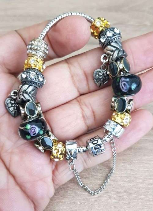 Pandora  Clasp  Chain Bracelet with Charms