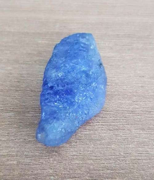 TANZANITE 22.90Cts. NATURAL VIOLET BLUE  ROUGH