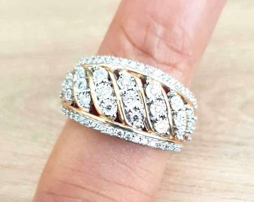 0.750ct DIAMOND BAND ROUND CUT  YELLOW GOLD **GORGEOUS ** HIGH QUALITY