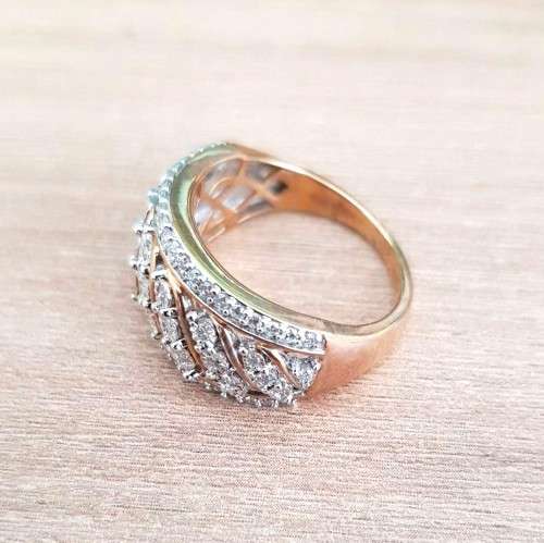 0.750ct DIAMOND BAND ROUND CUT  YELLOW GOLD **GORGEOUS ** HIGH QUALITY