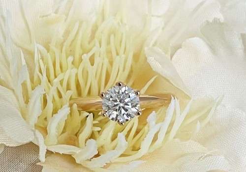 1.00 Carat Moissanite VVSI/D Engagement Ring in Yellow Gold or Rose Gold  **GRA Certified**