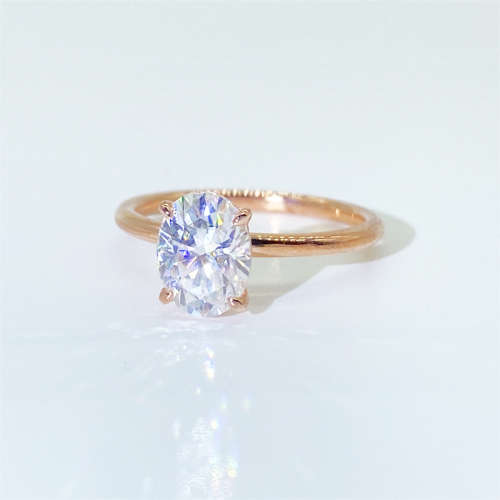 1.00 Carat Moissanite Oval  VVSI/D Engagement Ring in Yellow or Rose Gold**GRA Certified**