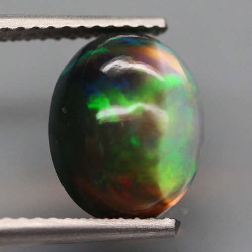 2.24Ct.  Opal Cabochon Best Grade Multi Colours Glittering Rainbow 3D Welo Natural