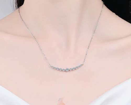 1.10 Carat Moissanite Princess Necklace **GRA Certified**  VVSI/D Engagement Ring in Sterling Silver